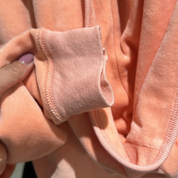 Juicy couture velvet sweat jacket in light salmon - Picture 4 of 5